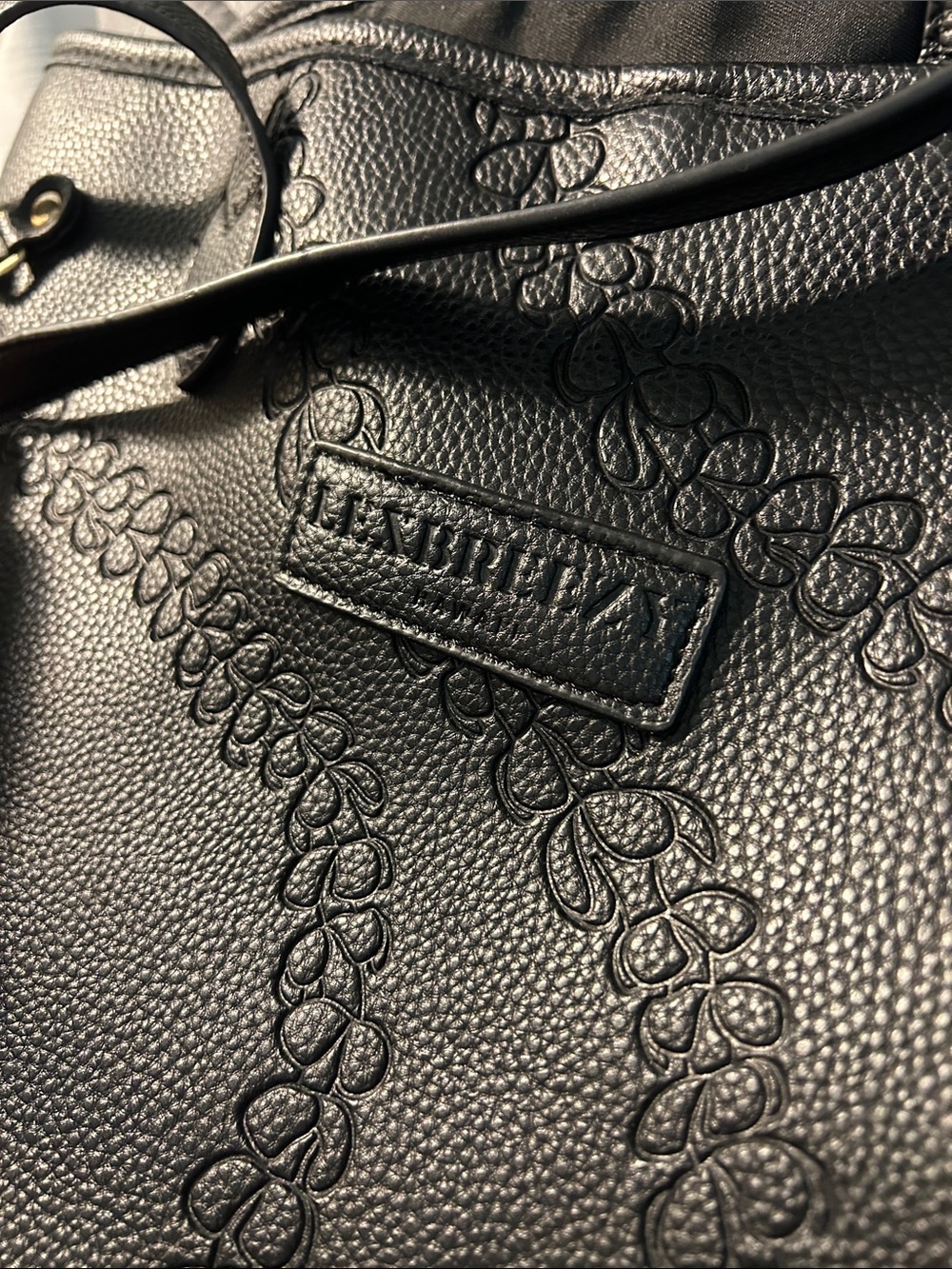 Black Embossed Leather Tote Bag - Puakinikini lei, Lexbreezy - Picture 2 of 4